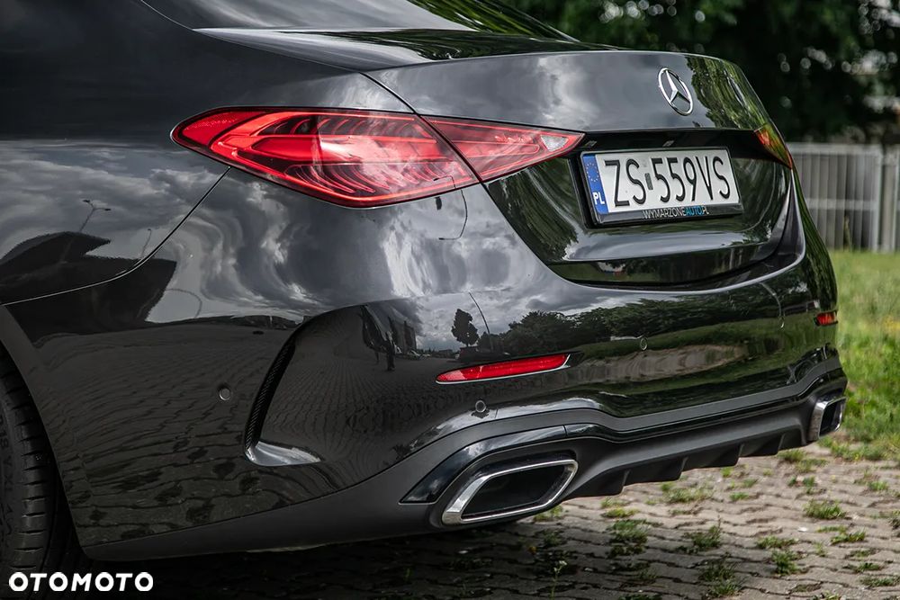 Mercedes-Benz Klasa C 300 d 9G-TRONIC AMG Line - 12