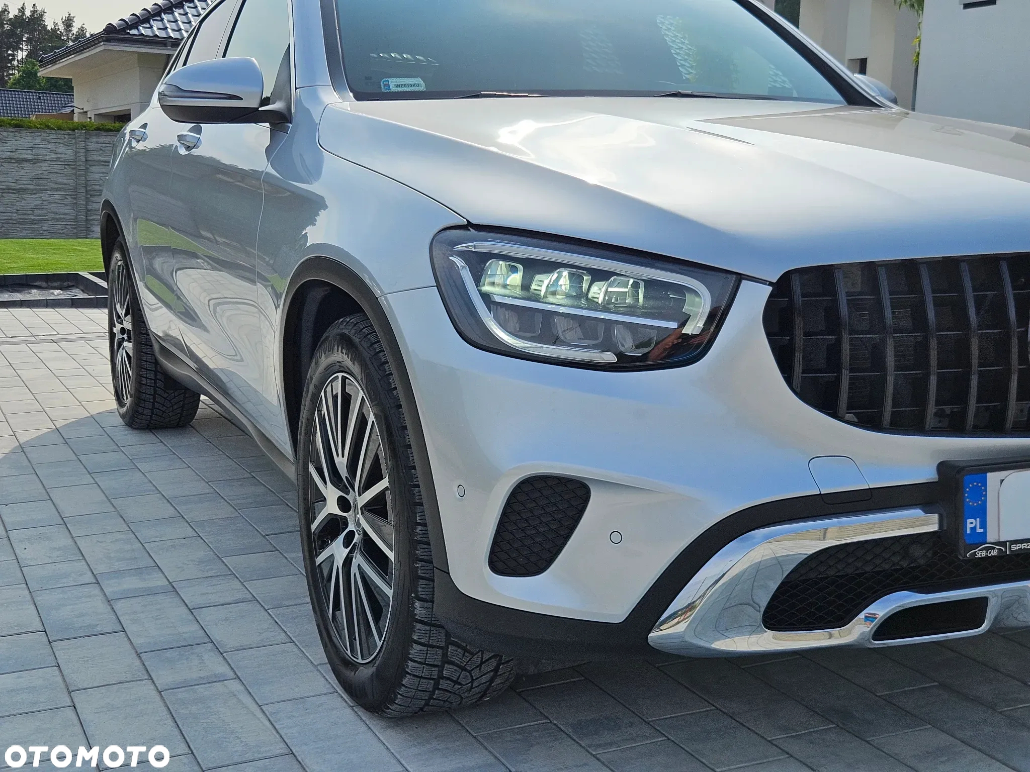 Mercedes-Benz GLC - 14