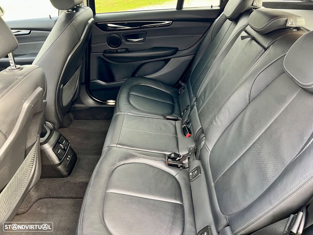 BMW 216 Gran Tourer d Line Luxury Auto - 21