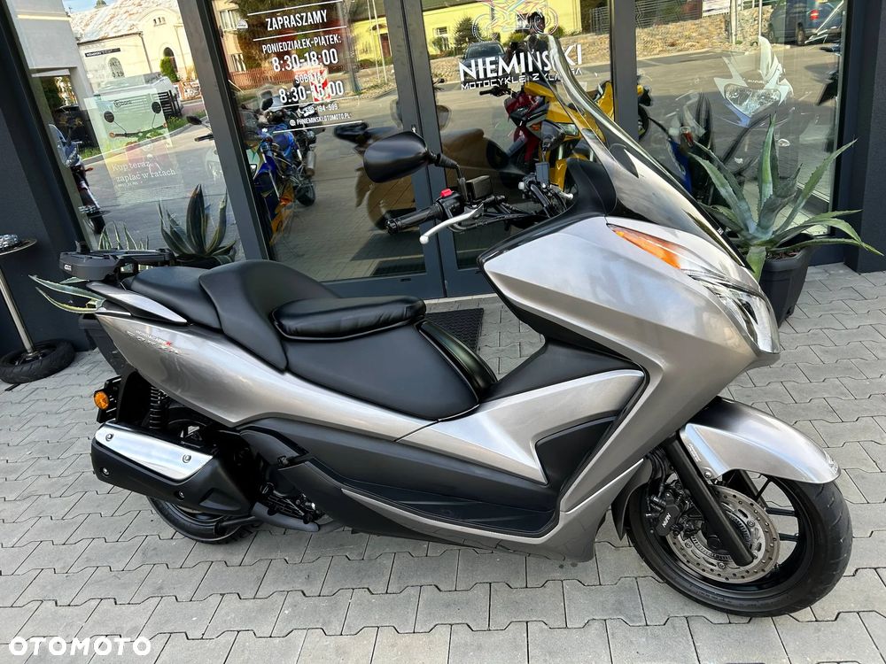 Honda NSS - 30