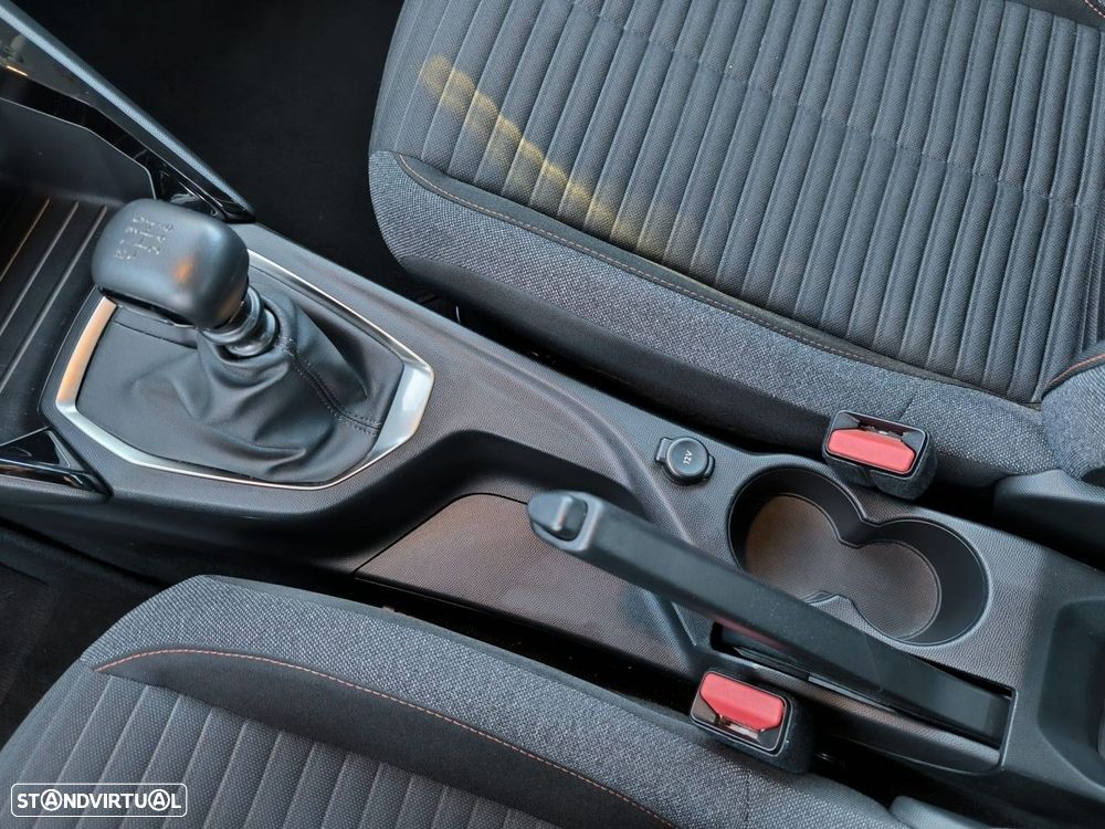 Peugeot 2008 1.5 BlueHDi Active Pack - 15