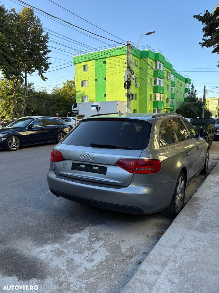 Audi A4 - 4