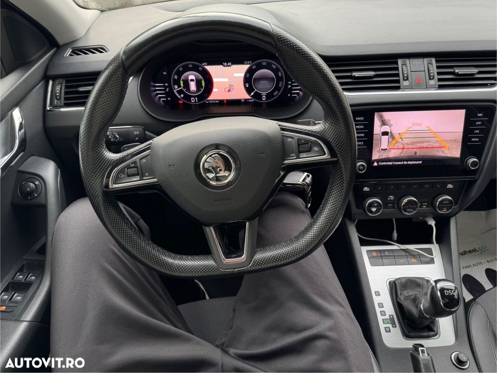 Skoda Octavia - 13