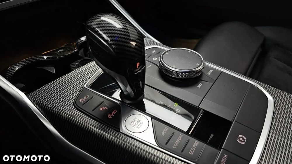 BMW Seria 3 320d Edition M Sport Shadow - 11