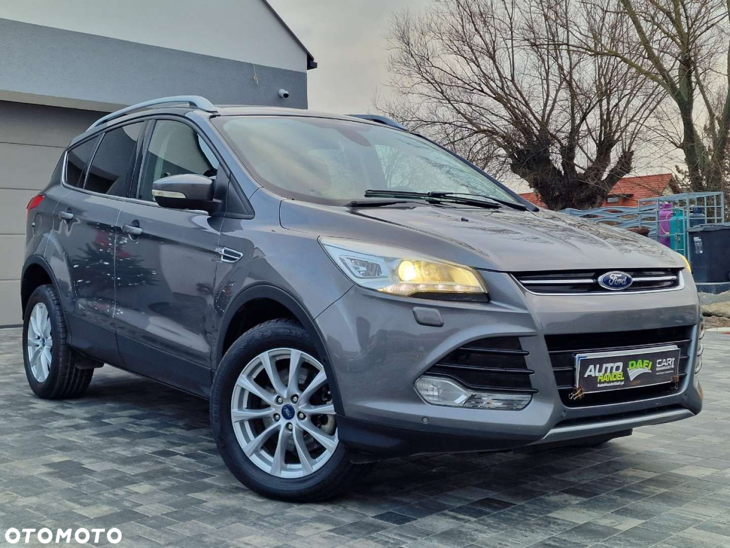 Ford Kuga - 40