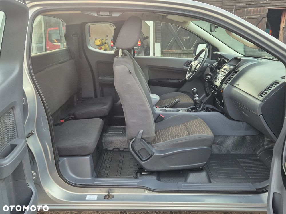 Ford Ranger 2.2 TDCi 4x4 DC XLT - 14