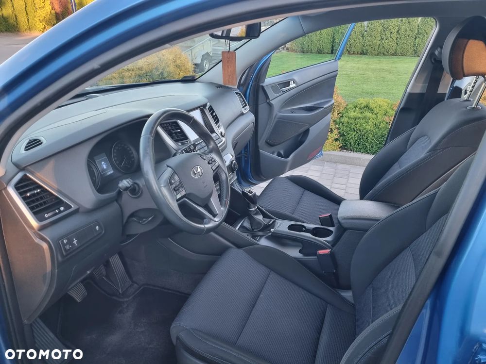 Hyundai Tucson 1.7 CRDI BlueDrive Comfort 2WD - 10