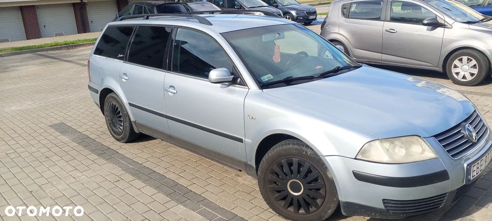 Volkswagen Passat 1.9 TDI Basis - 1