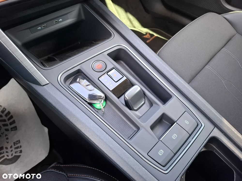 Cupra Formentor 1.4 e-Hybrid DSG - 35