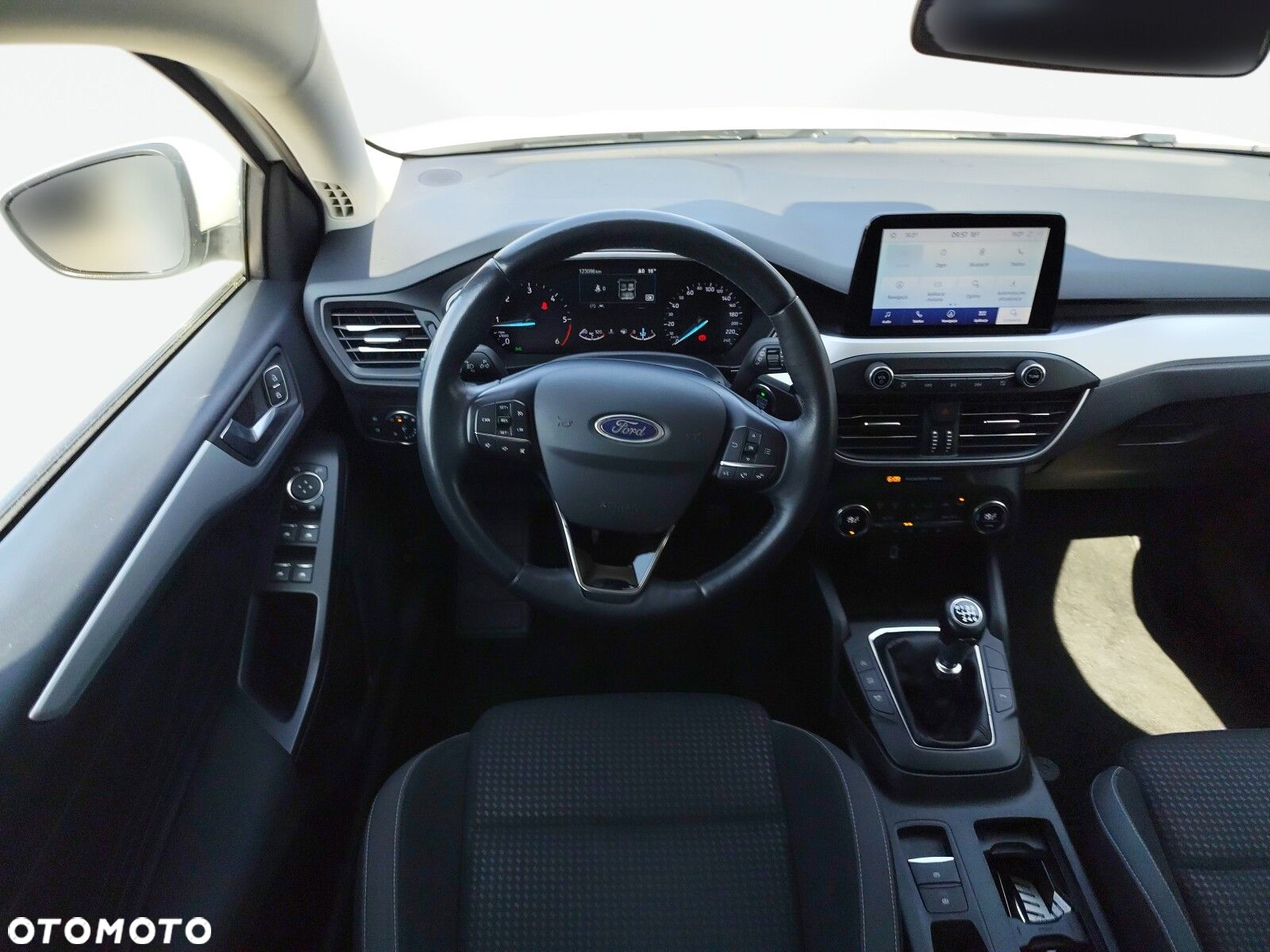 Ford Focus - 14