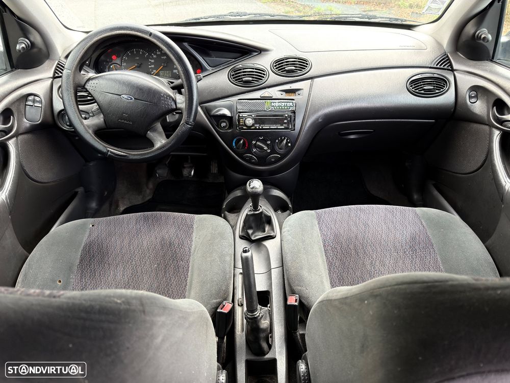 Ford Focus SW 1.4 Ambiente - 7