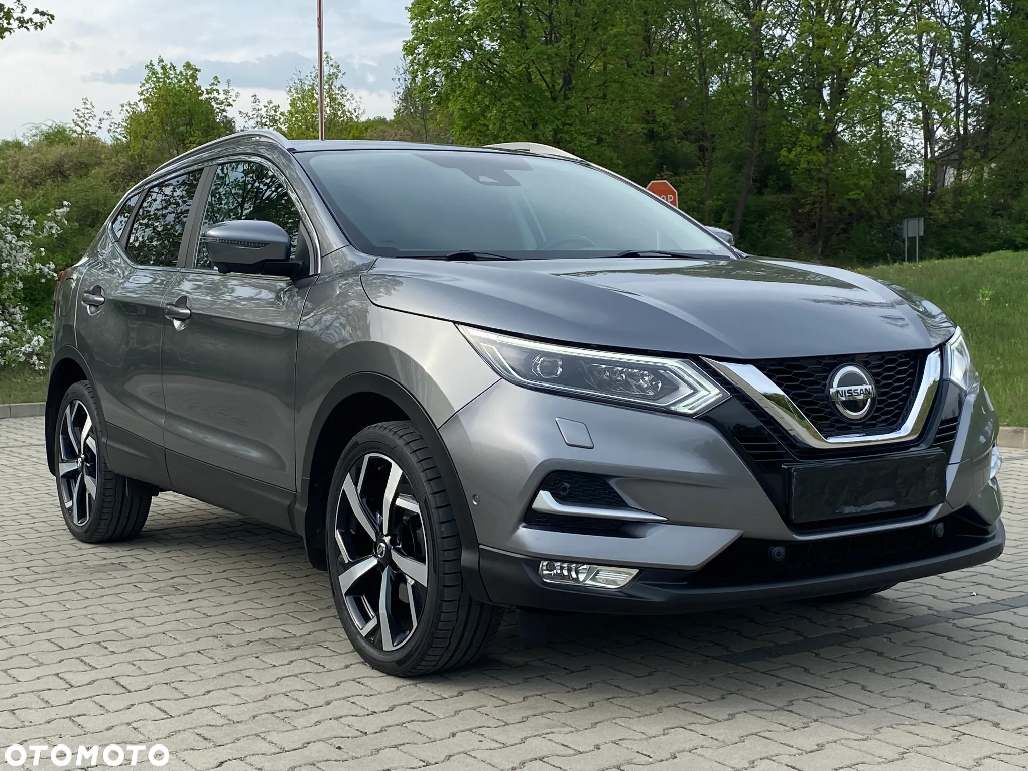 Nissan Qashqai 1.5 dCi Tekna+ - 8
