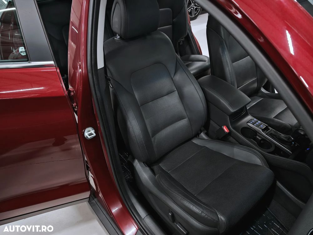 Hyundai Tucson 1.6 GDI 4WD DCT Premium - 10