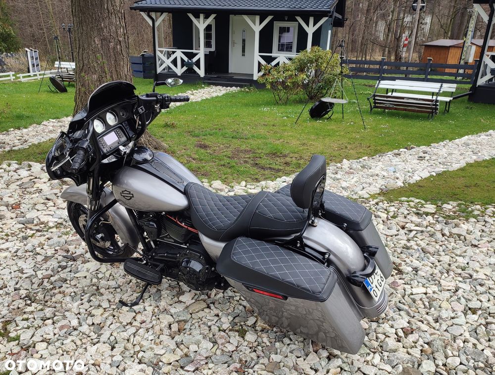 Harley-Davidson Touring Ultra Limited - 6