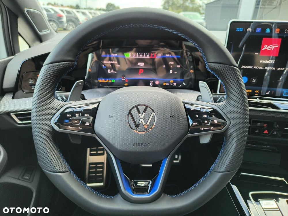 Volkswagen Golf Variant 2.0 TSI 4Motion R - 18