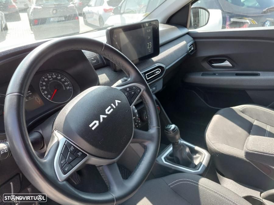 Dacia Jogger 1.0 TCe Essential 7L - 6