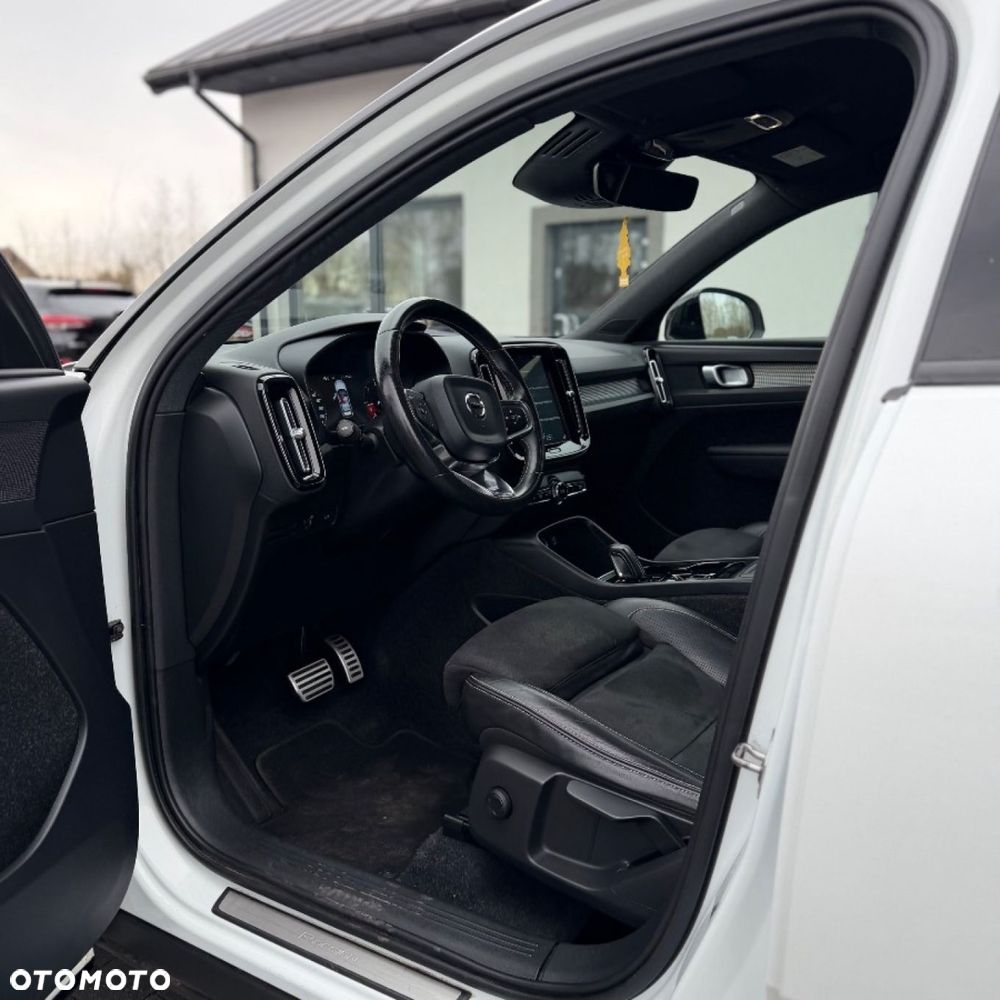 Volvo XC 40 - 19
