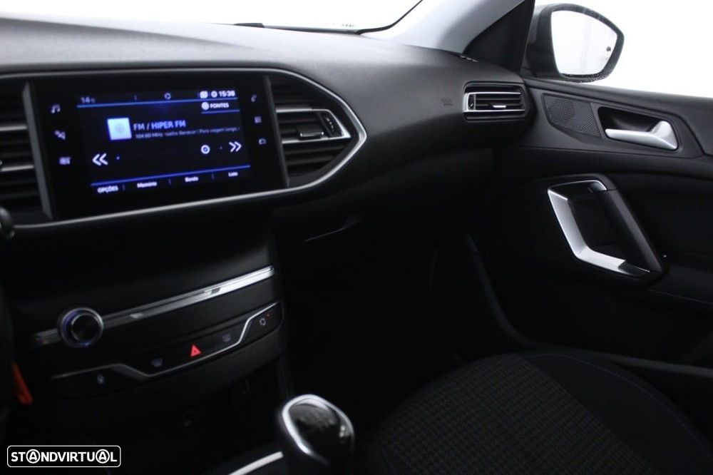 Peugeot 308 1.5 BlueHDi Style - 31
