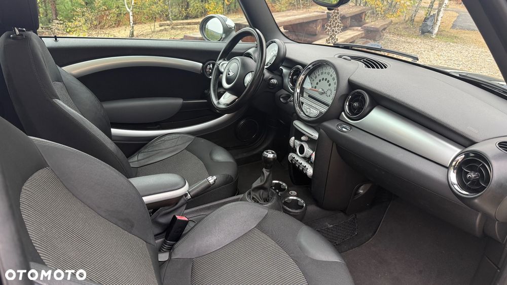MINI Cooper S Standard - 9