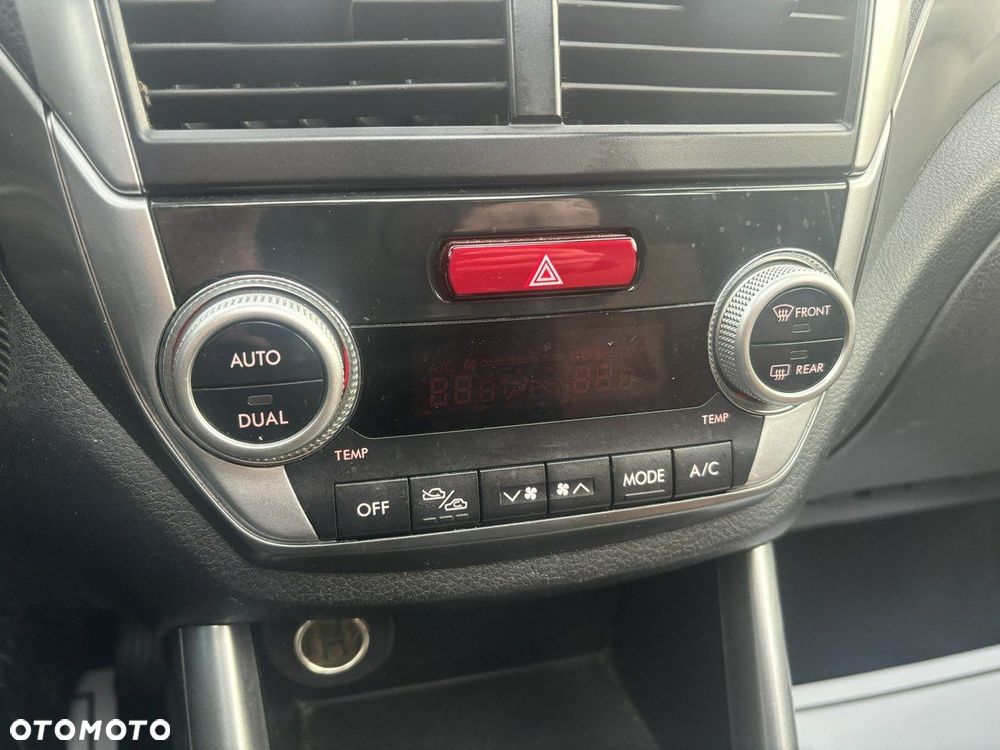 Subaru Forester 2.0 D Exclusive - 22