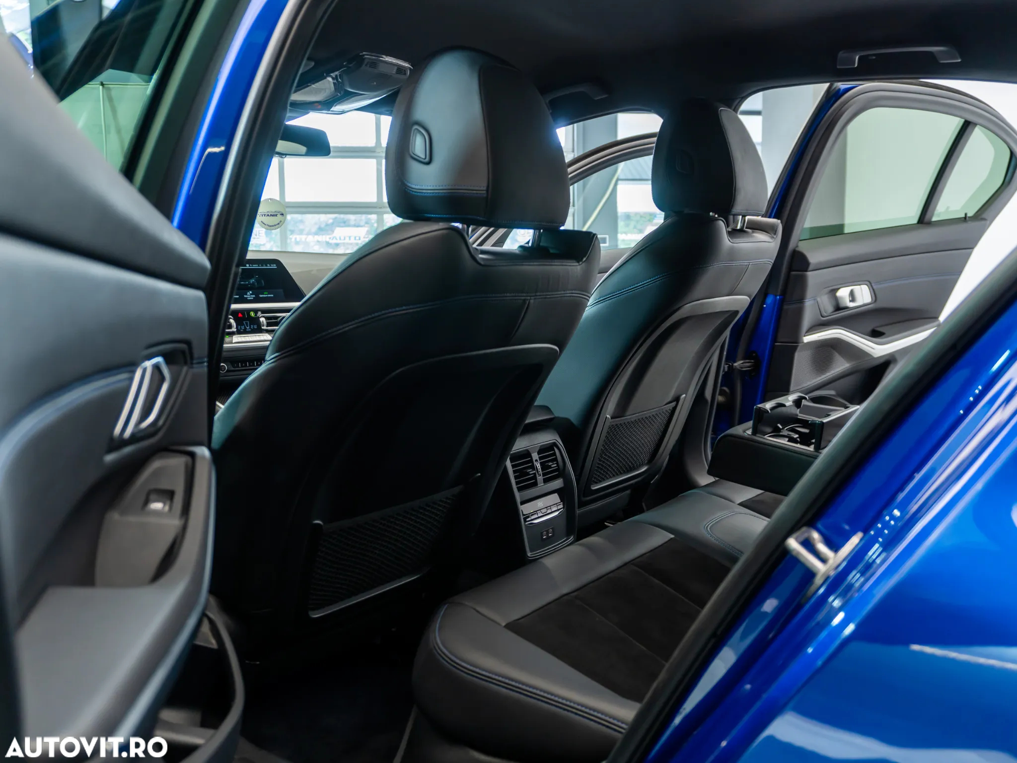 BMW Seria 3 330e Aut. M Sport - 19