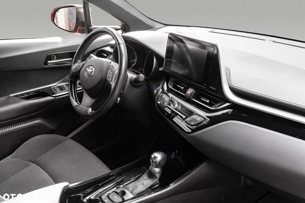Toyota C-HR 1.8 Hybrid Comfort - 8