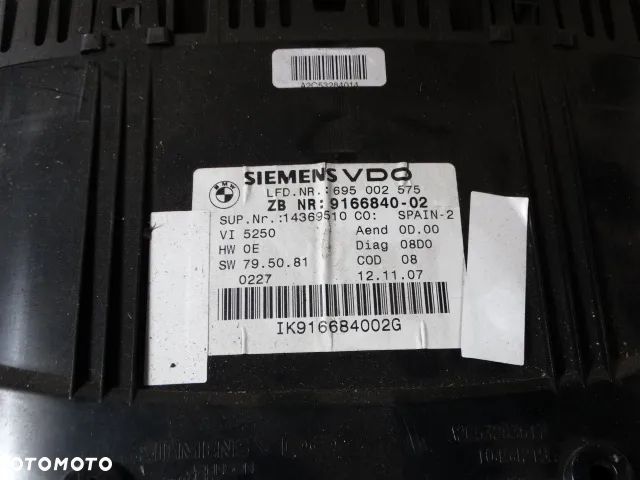 BMW X1 E84  3 E90 Licznik zegary prędkościomierz tablica rozdzielcza Benzyna 9166840 - 3