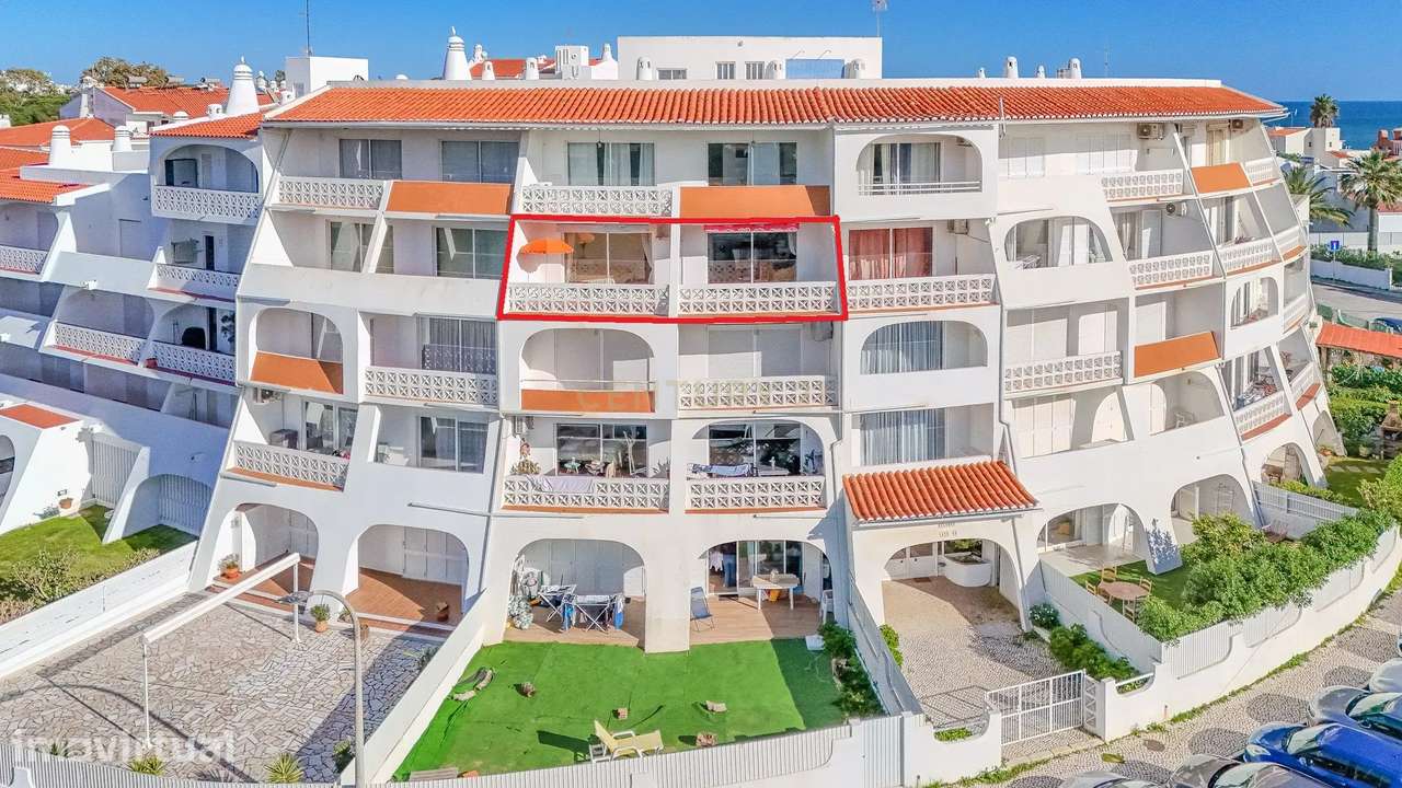 Apartamento T1 com 87m2 a 200m da Praia dos Aveiros - Grande imagem: 4/32