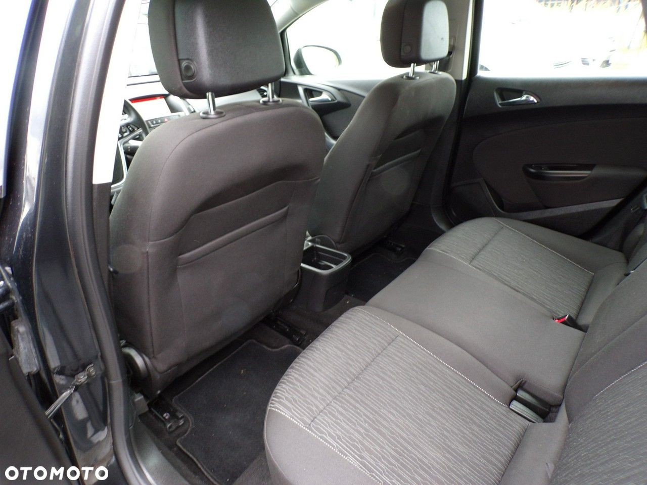 Opel Astra - 25