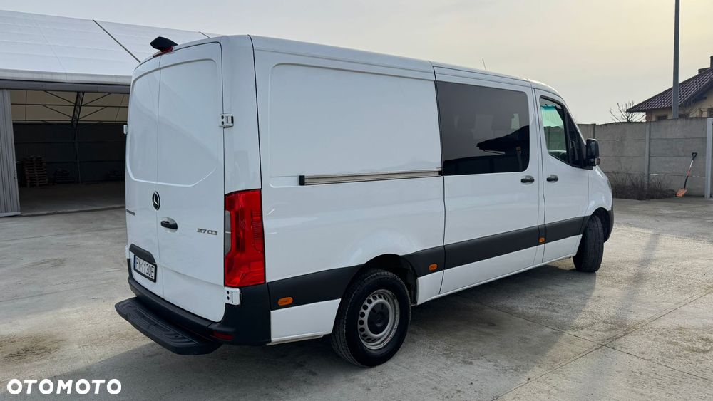 Mercedes-Benz Sprinter Standard PRO 907.233 - 4