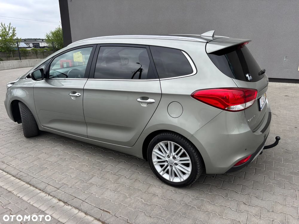 Kia Carens 1.7 CRDi 115 Dream Team Edition - 3