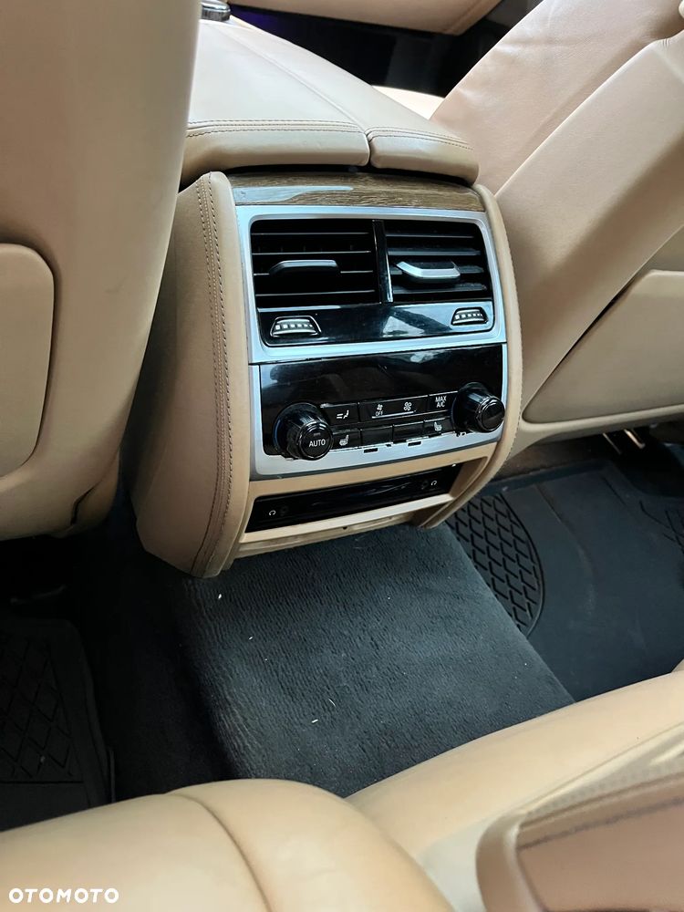 BMW Seria 7 730d xDrive - 22