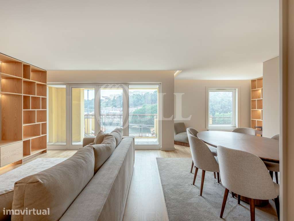 Apartamento T3, no Condomínio Douro Foz, no Porto - Grande imagem: 3/31