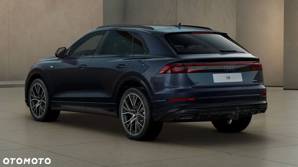 Audi Q8 - 8