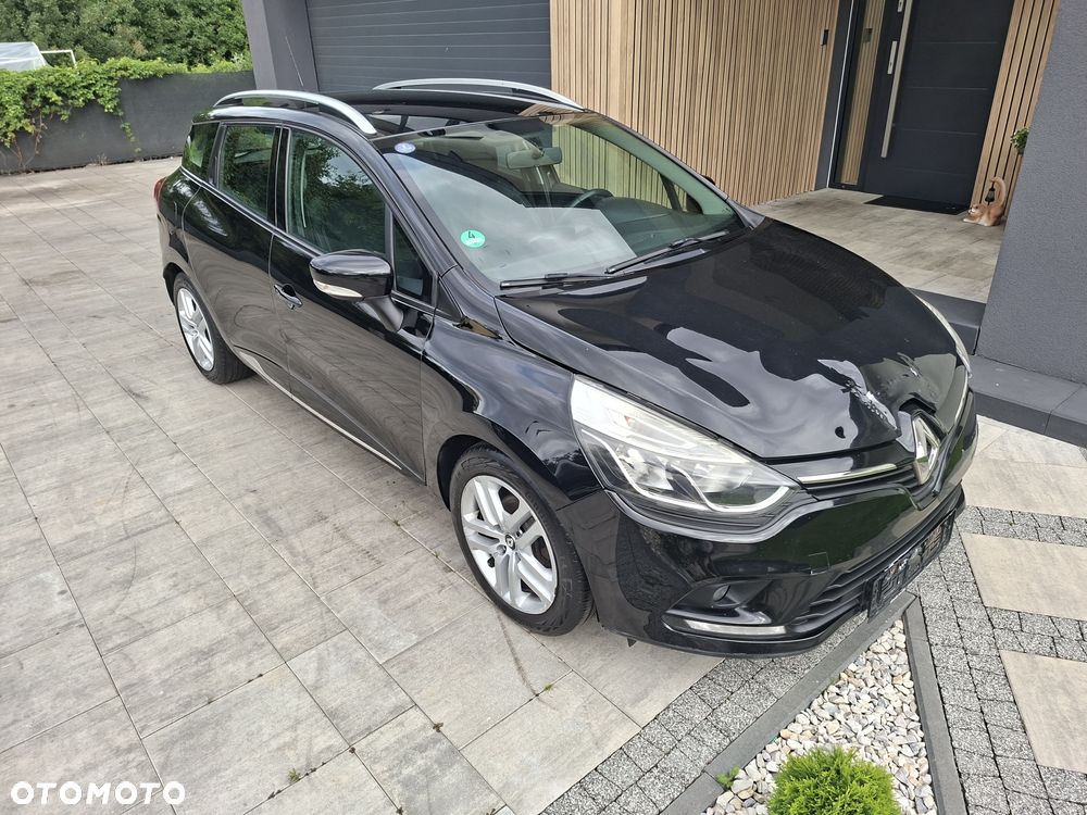 Renault Clio - 4