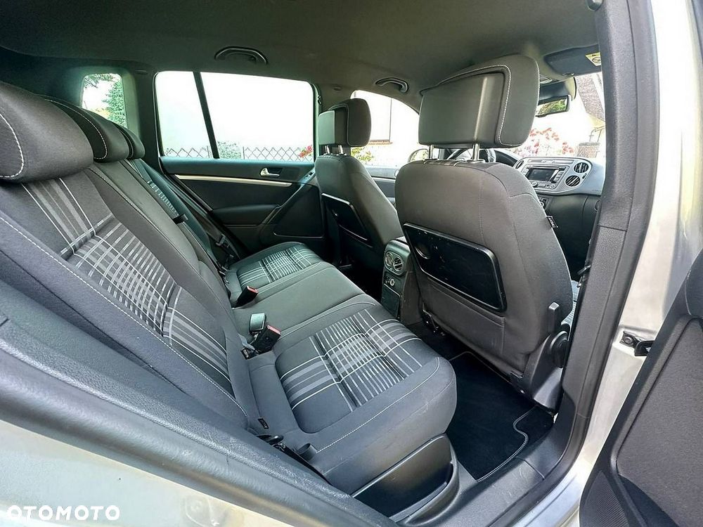 Volkswagen Tiguan - 13
