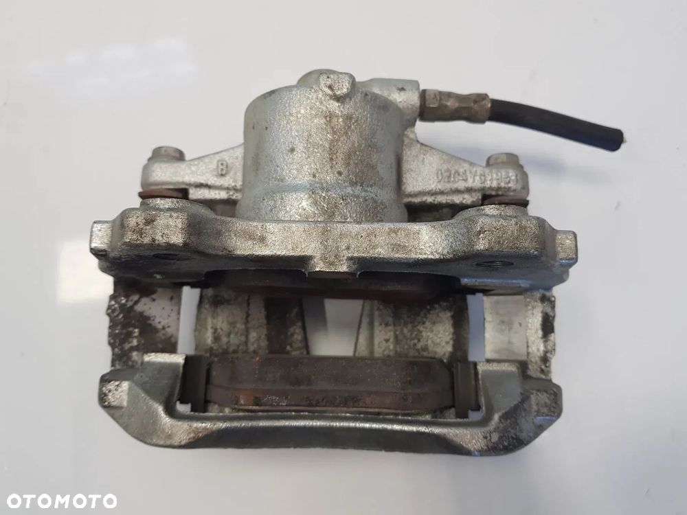 Zacisk hamulcowy jarzmo prawy przód OPEL CORSA D ADAM FIAT GRANDE PUNTO EVO PANDA 500 DOBLO FIORINO LINEA ALFA ROMEO MIT - 5