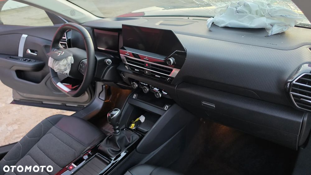 Citroën C4 PureTech 130 Stop&Start FEEL PACK - 17