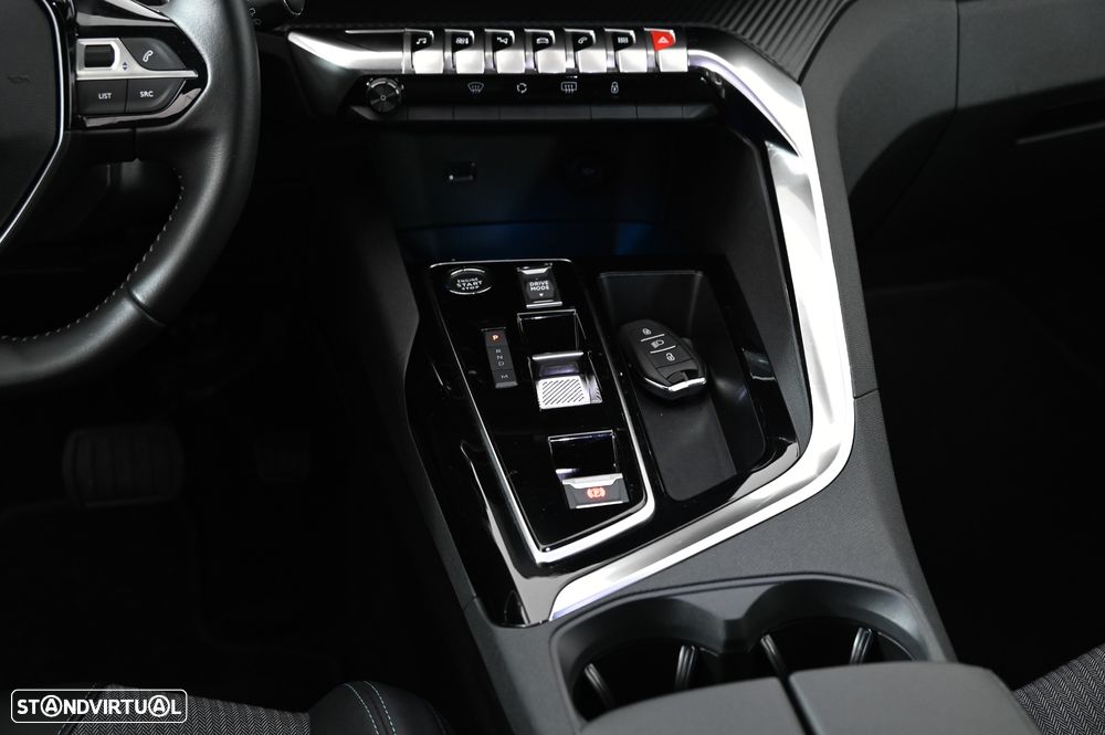 Peugeot 5008 1.2 PureTech Allure Pack EAT8 - 30