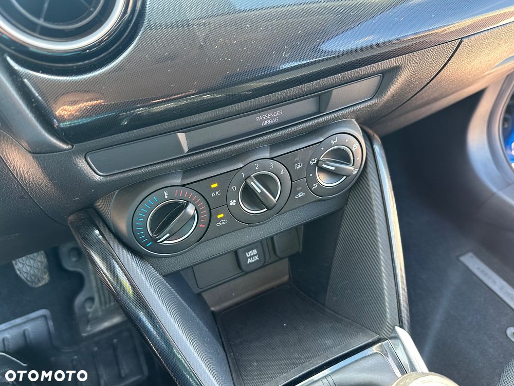 Mazda 2 SKYACTIV-G 75 Center-Line - 12