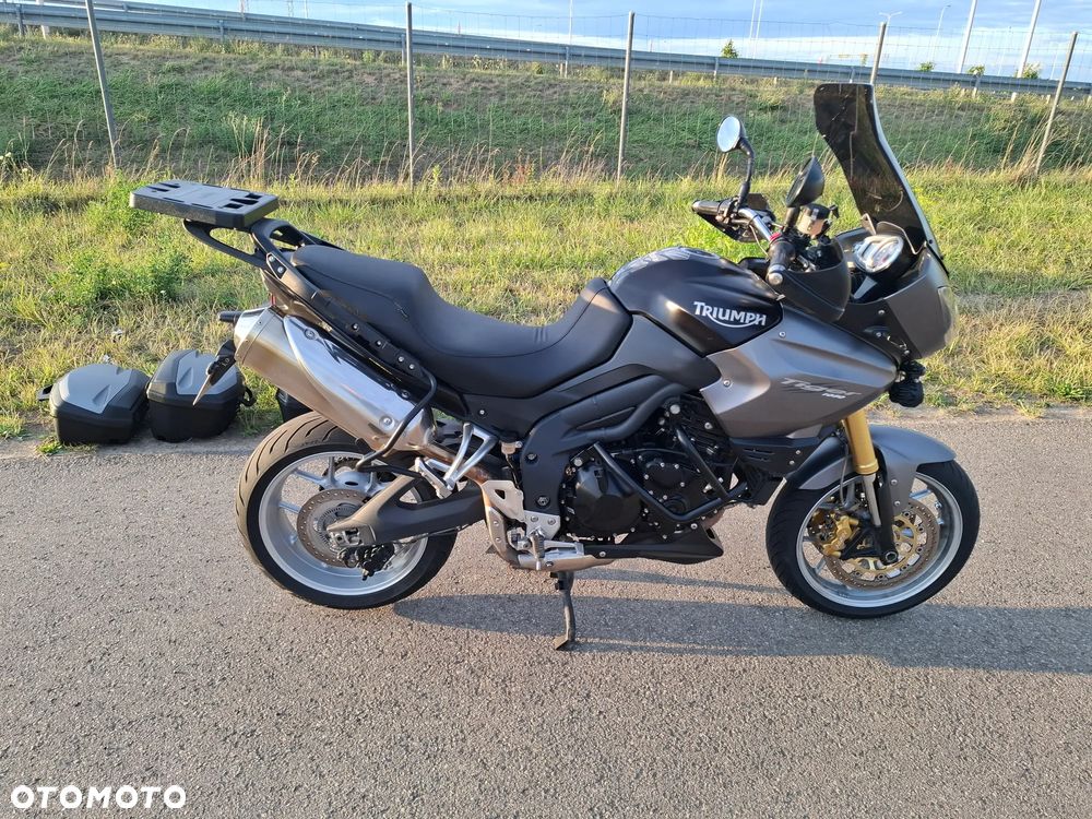 Triumph Tiger - 35