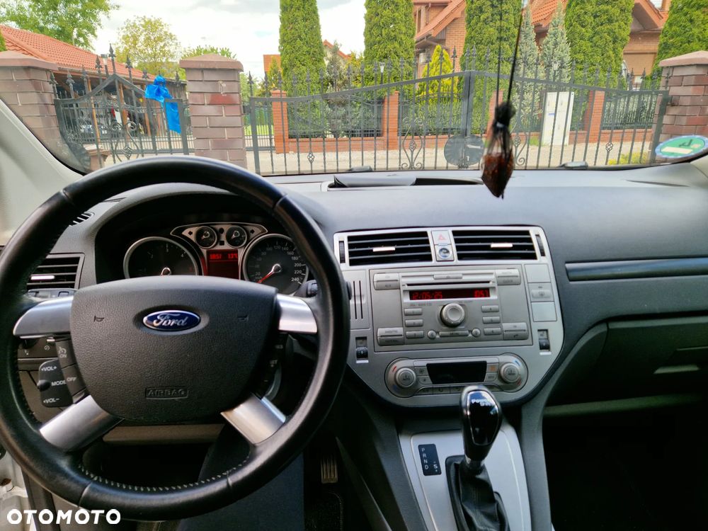 Ford Kuga 2.0 TDCi 4WD Trend - 10