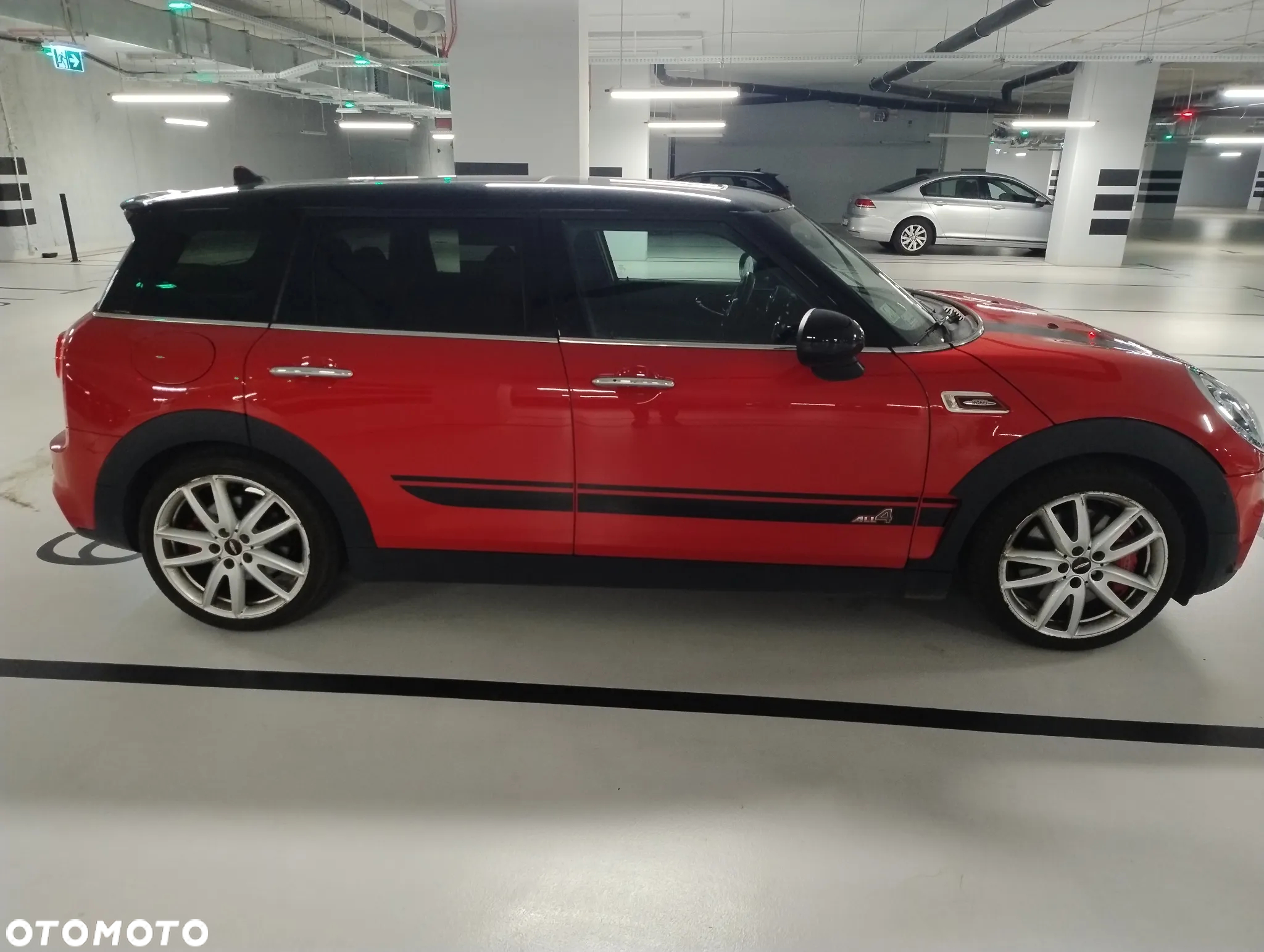 MINI John Cooper Works ALL4 sport - 3