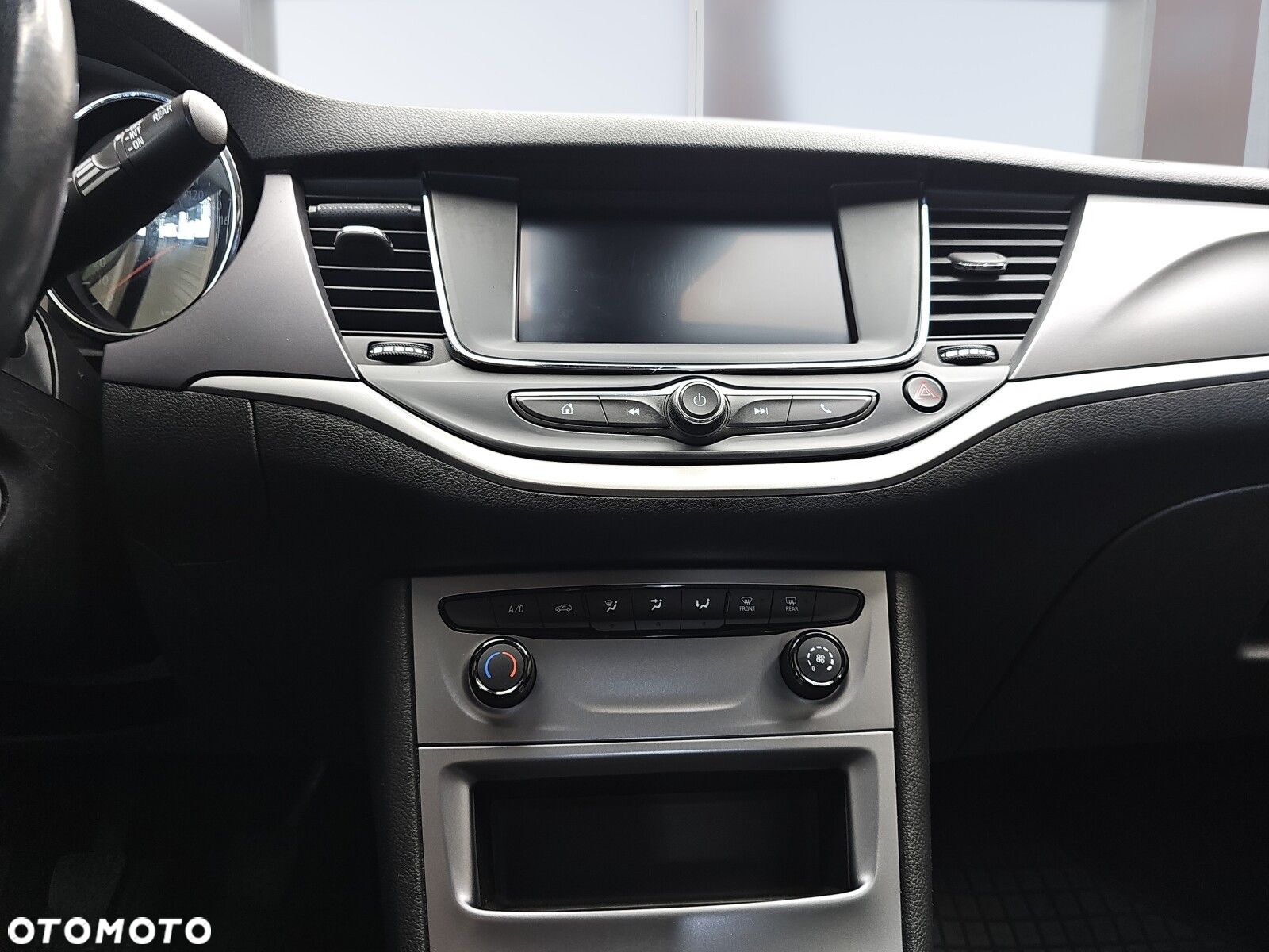 Opel Astra V 1.5 CDTI Edition S&S - 20