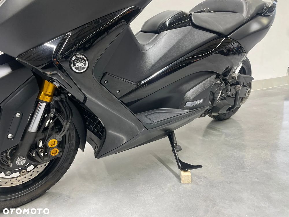 Yamaha Tmax - 9