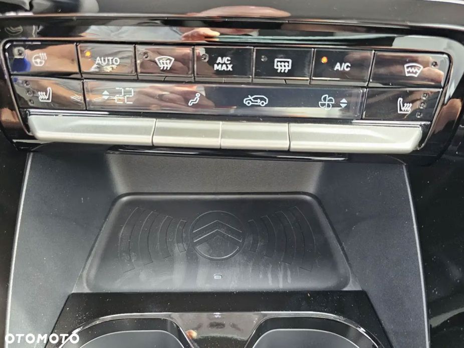 Citroën C3 Aircross 1.2 mHEV Max S&S eDCT6 - 8