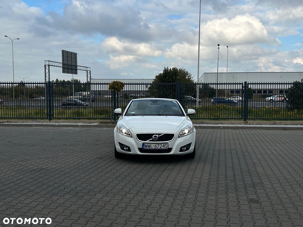 Volvo C70 2.0D Summum - 2