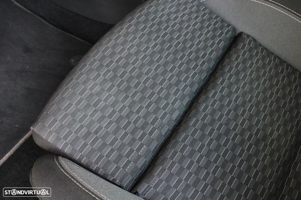 Opel Astra Sports Tourer 1.5 D Business Edition S/S - 33