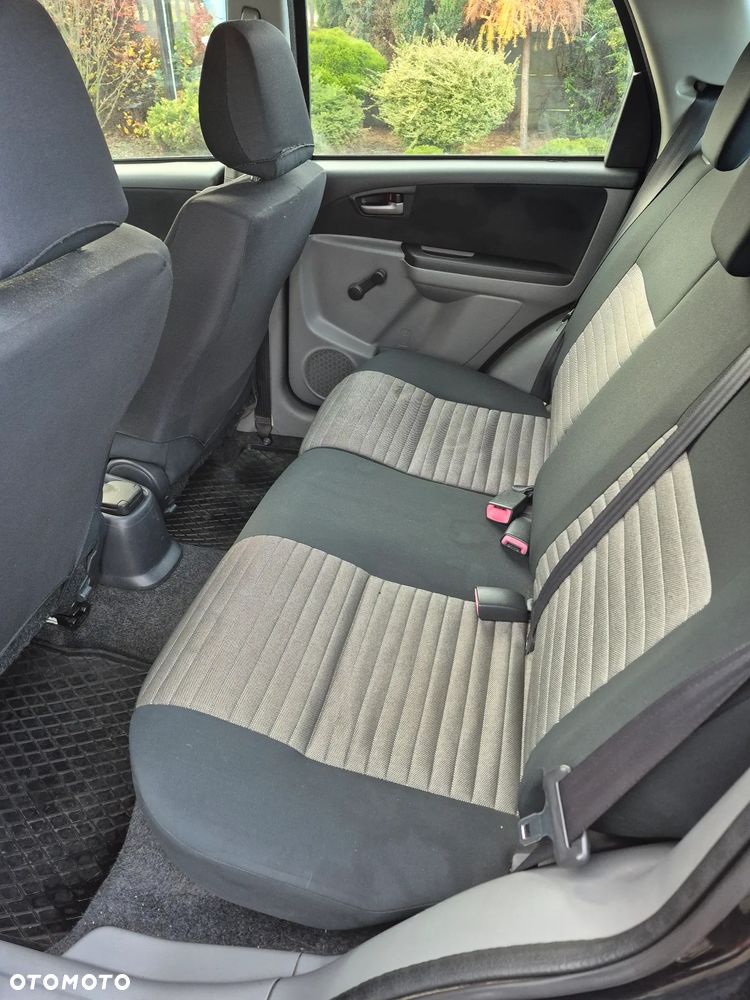 Suzuki SX4 - 7