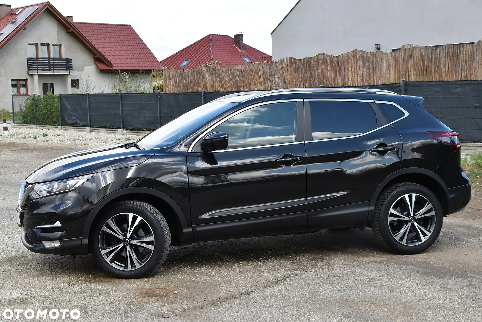 Nissan Qashqai - 3